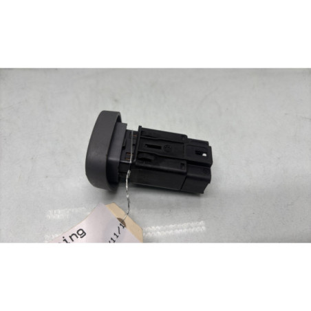 Bouton de warning RENAULT CLIO 2