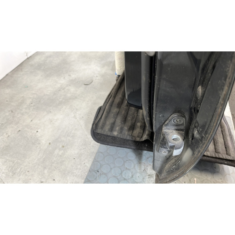 Porte avant gauche MERCEDES CLASSE B 245 Photo n°4