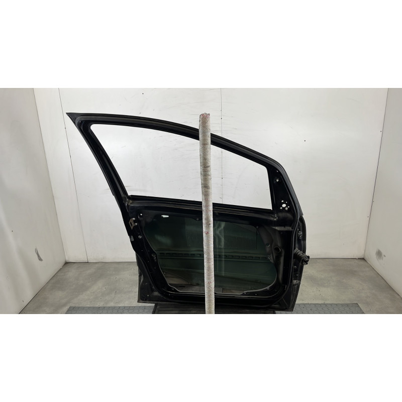 Porte avant gauche MERCEDES CLASSE B 245 Photo n°5