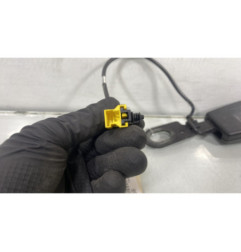 Attache ceinture arriere droit MERCEDES CLASSE B 245