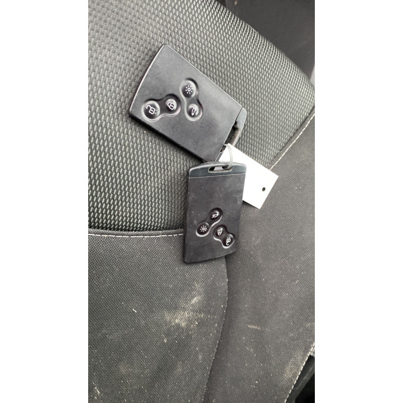 Feu arriere principal gauche (feux) RENAULT CLIO 4 Photo n°5