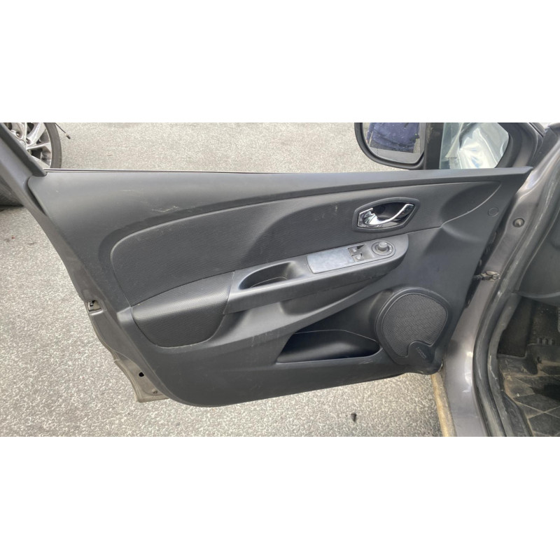 Feu arriere principal gauche (feux) RENAULT CLIO 4 Photo n°12