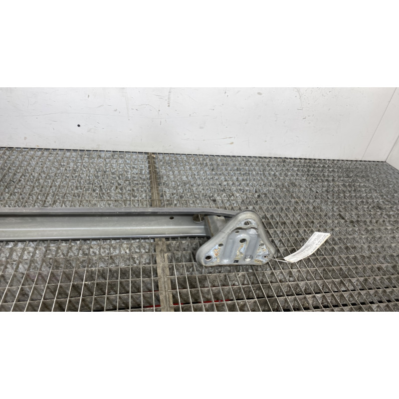Renfort pare choc arriere (traverse) TOYOTA YARIS 2 Photo n°6