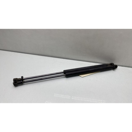Verin de coffre TOYOTA YARIS 2