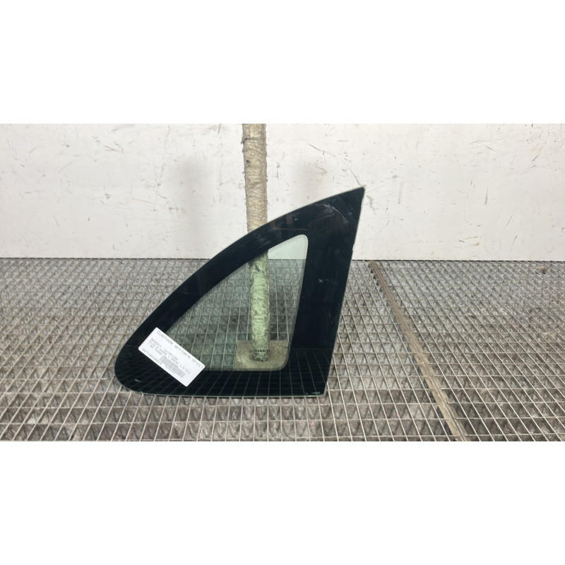 Custode arriere droit RENAULT CLIO 3 Photo n°1