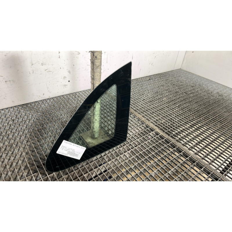 Custode arriere droit RENAULT CLIO 3 Photo n°2