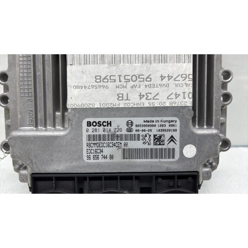 Calculateur moteur PEUGEOT 3008 1 Photo n°2