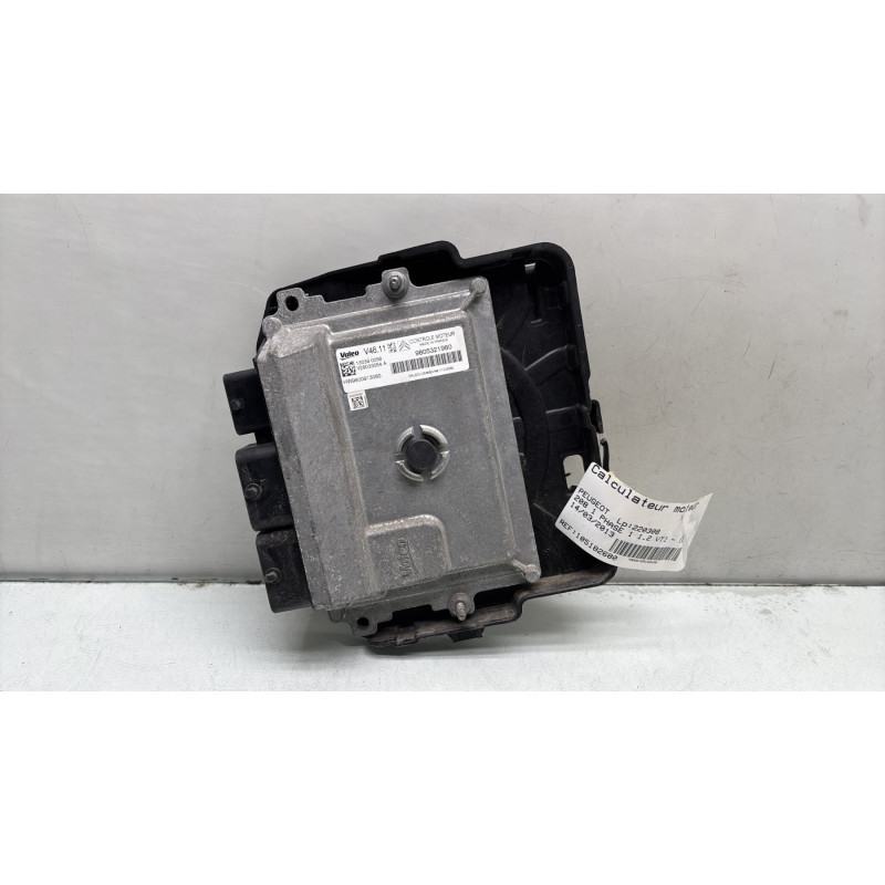 Calculateur moteur PEUGEOT 208 1 Photo n°1