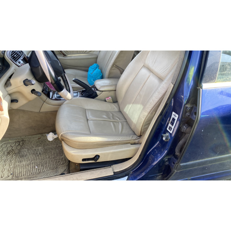 Retroviseur droit PEUGEOT 607 Photo n°18