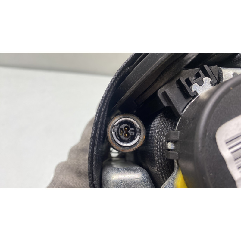 Pretensionneur de ceinture avant droit VOLKSWAGEN GOLF 6 Photo n°4