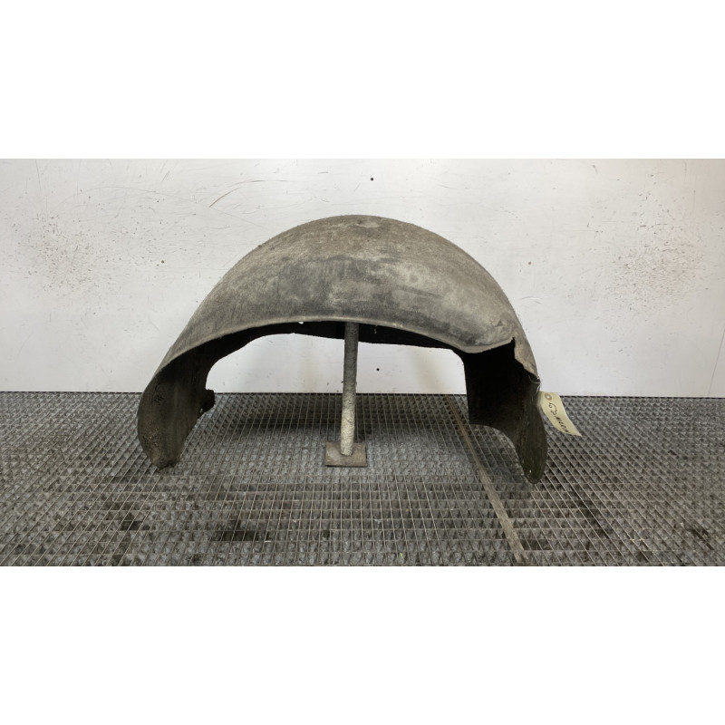 Pare boue arriere gauche CITROEN C5 2 Photo n°1