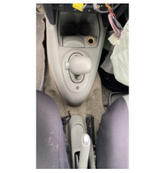 Poignee porte avant gauche RENAULT CLIO 2