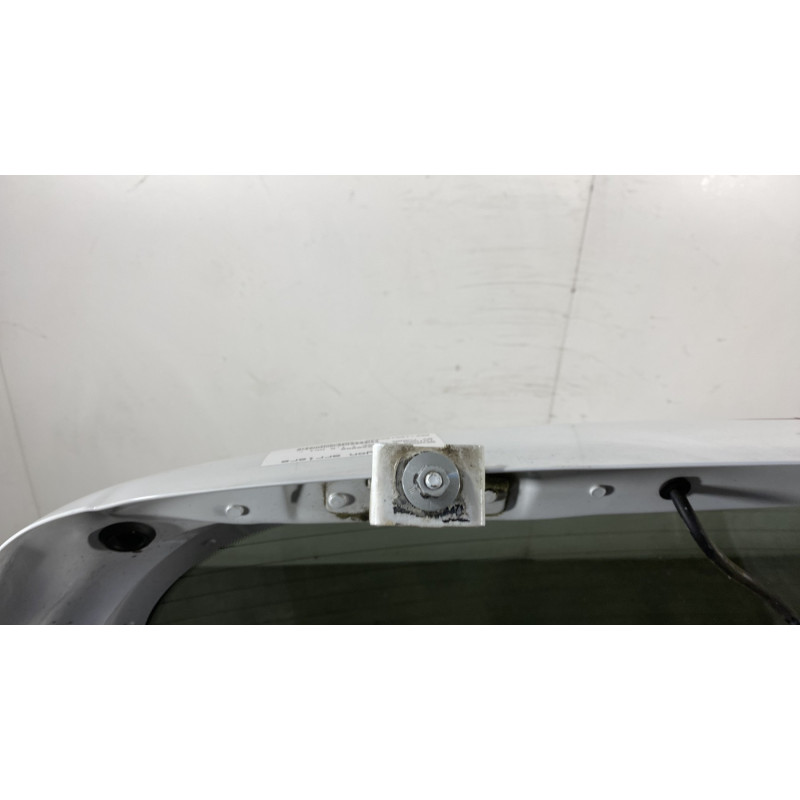 Malle/Hayon arriere RENAULT TWINGO 2 Photo n°8