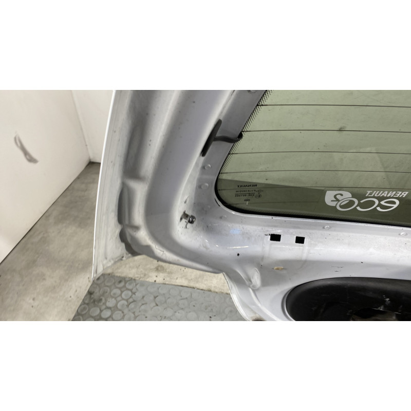 Malle/Hayon arriere RENAULT TWINGO 2 Photo n°11