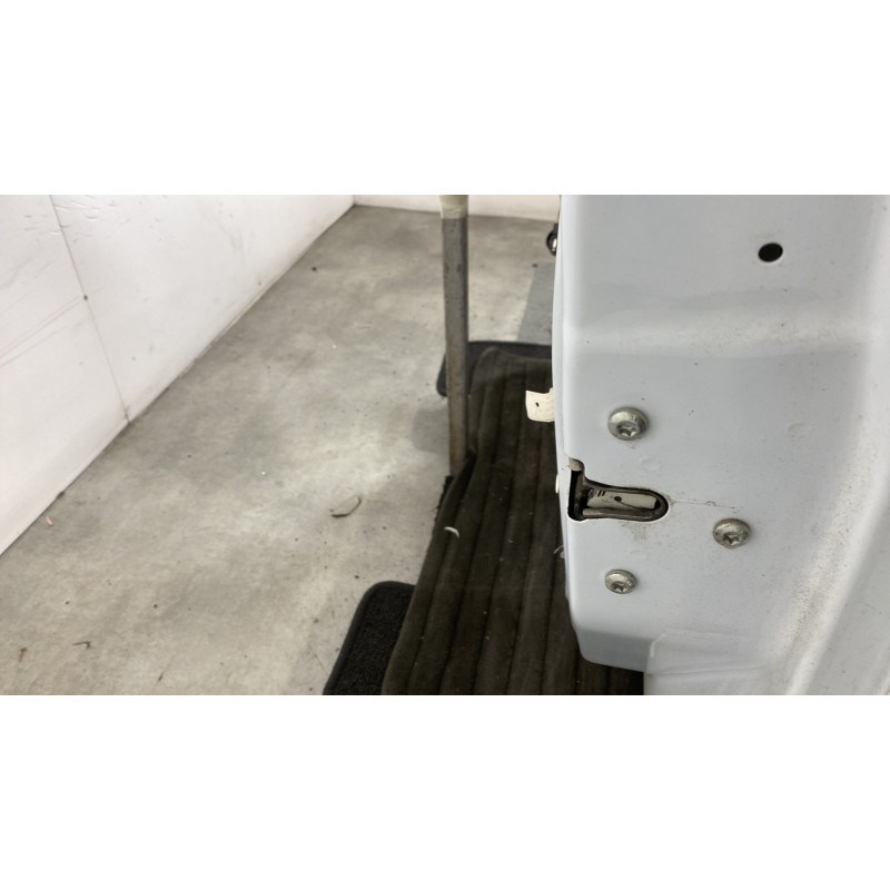 Porte avant droit OPEL CORSA D Photo n°7