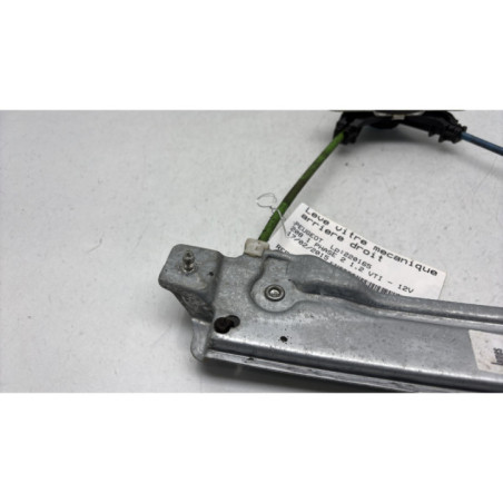 Leve vitre mecanique arriere droit PEUGEOT 208 1