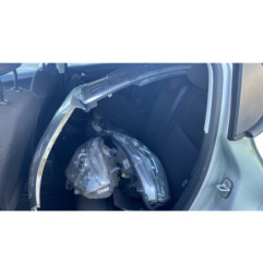 Levier frein à main PEUGEOT 208 1