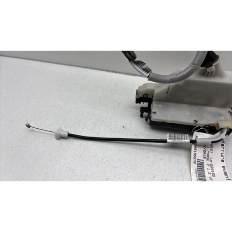Serrure avant droit PEUGEOT 208 1