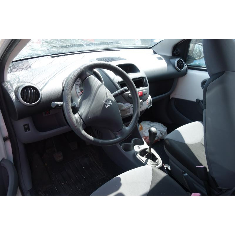 Amortisseur avant droit PEUGEOT 107 Photo n°10