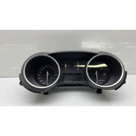 Compteur ALFA ROMEO GIULIETTA 2 Photo n°1