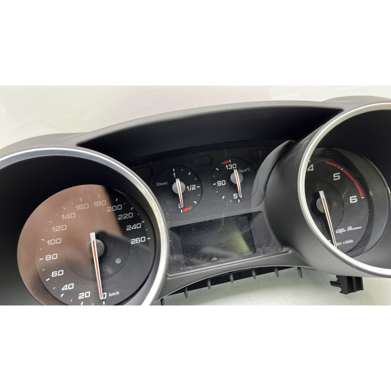 Compteur ALFA ROMEO GIULIETTA 2 Photo n°3