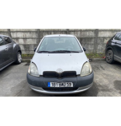 Serrure avant gauche TOYOTA YARIS 1