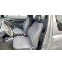 Serrure avant gauche TOYOTA YARIS 1