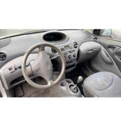 Serrure avant gauche TOYOTA YARIS 1