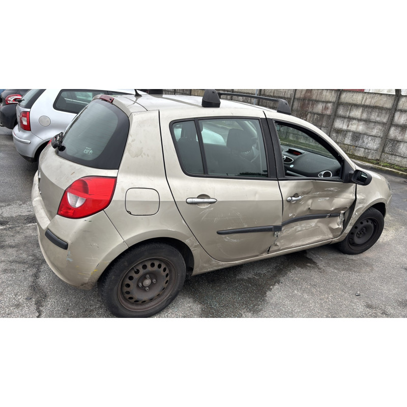 Fermeture de capot RENAULT CLIO 3 Photo n°10