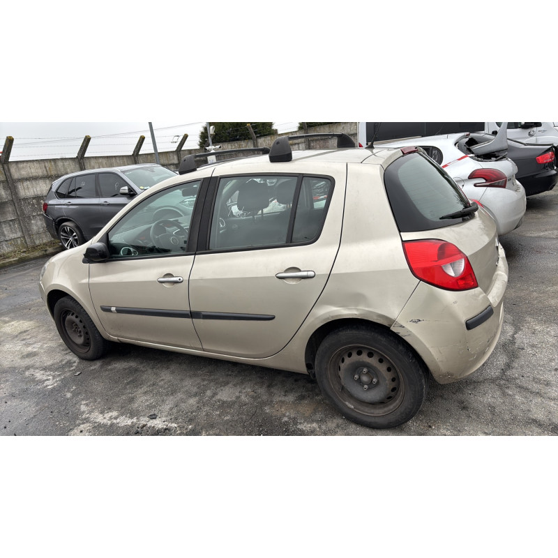 Fermeture de capot RENAULT CLIO 3 Photo n°11