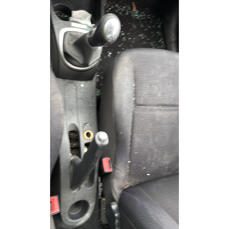 Fermeture de capot RENAULT CLIO 3 Photo n°20