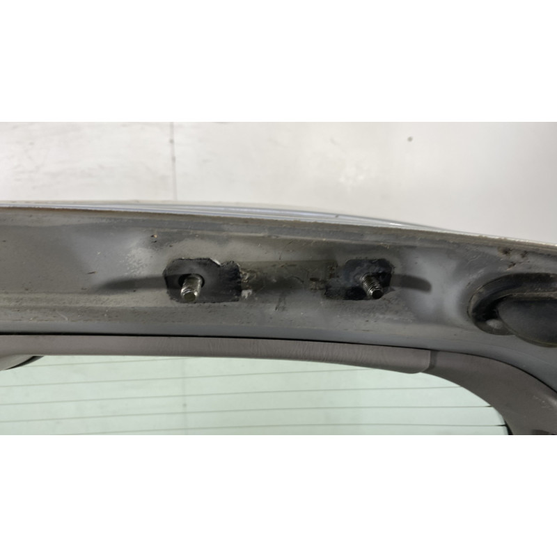 Malle/Hayon arriere NISSAN ALMERA 2 Photo n°9