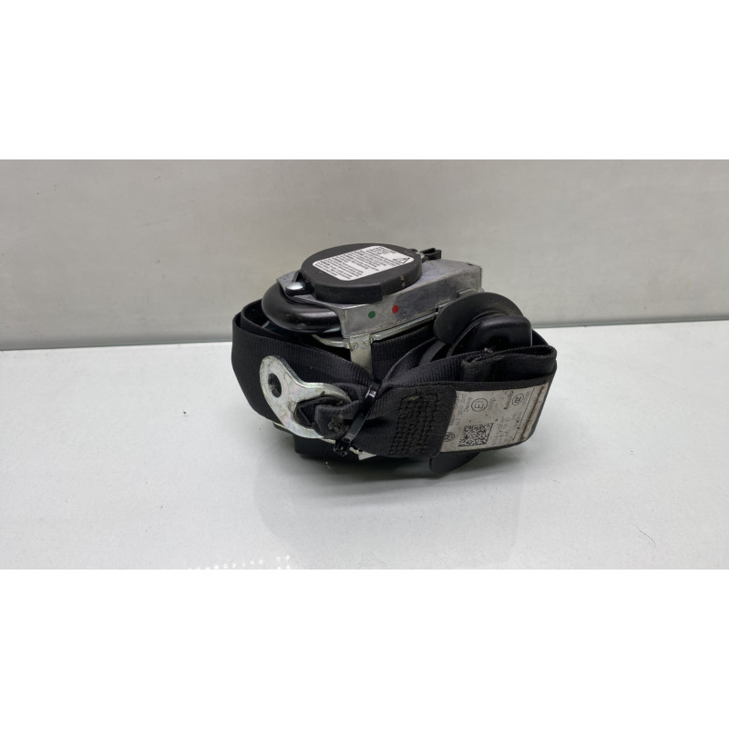 Pretensionneur de ceinture avant droit VOLKSWAGEN GOLF 6 Photo n°4