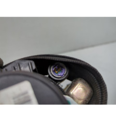 Pretensionneur de ceinture avant gauche VOLKSWAGEN GOLF 5