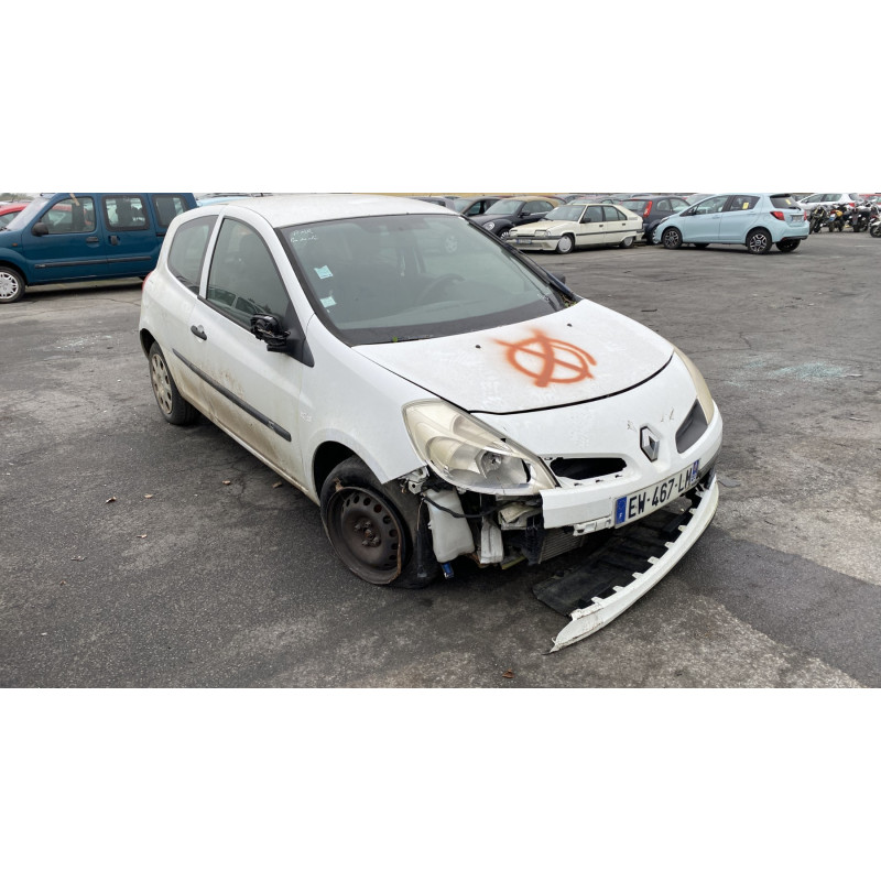 Aile avant droit RENAULT CLIO 3 Photo n°6