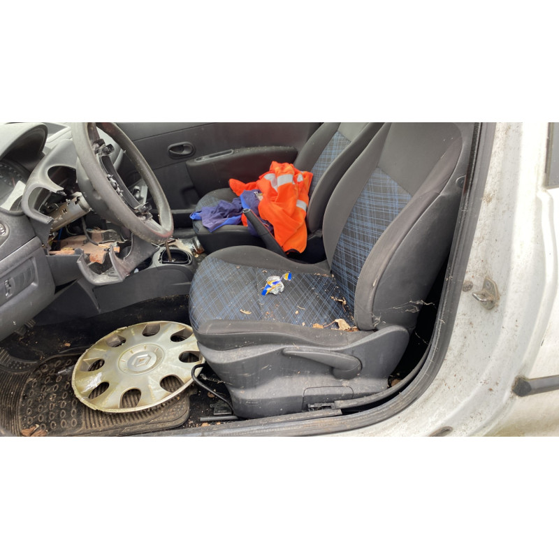 Aile avant droit RENAULT CLIO 3 Photo n°14