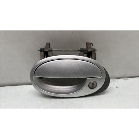 Poignee porte avant gauche OPEL MERIVA A Photo n°1