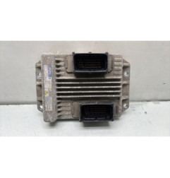 Calculateur moteur OPEL MERIVA A Photo n°1