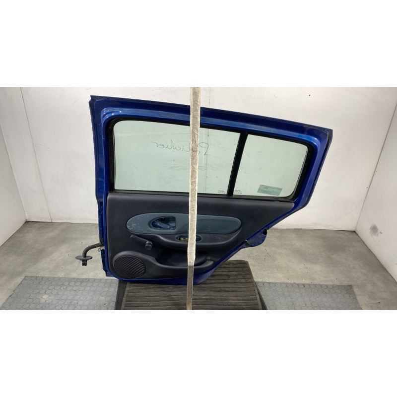 Porte arriere droit RENAULT CLIO 2 Photo n°6