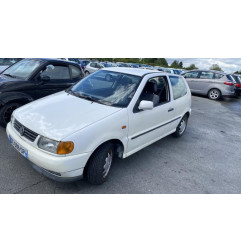 Optique avant secondaire droit (feux)(clignotant) VOLKSWAGEN POLO 3