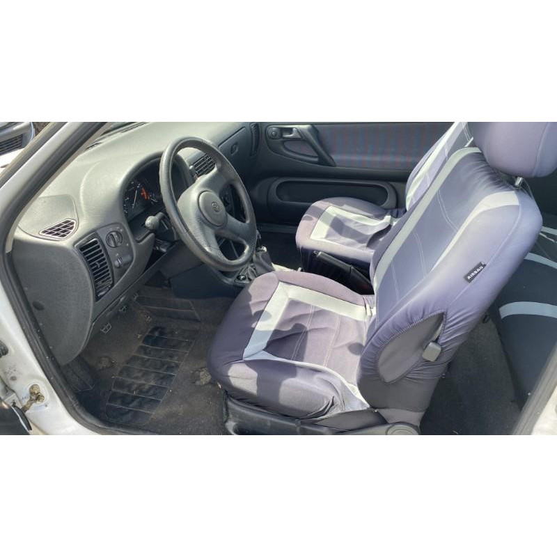 Pare choc avant VOLKSWAGEN POLO 3 Photo n°11