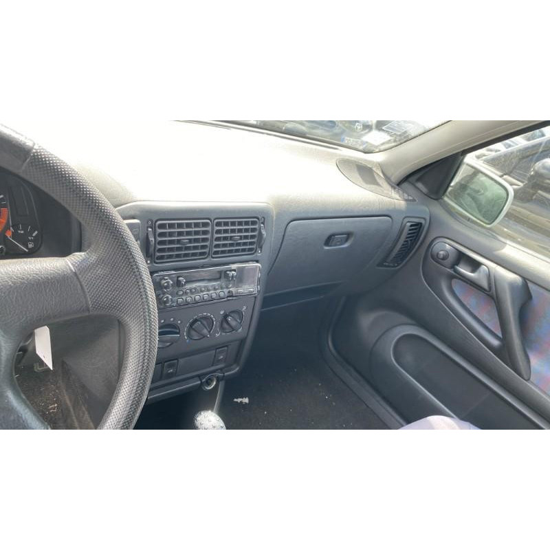 Pare choc avant VOLKSWAGEN POLO 3 Photo n°18