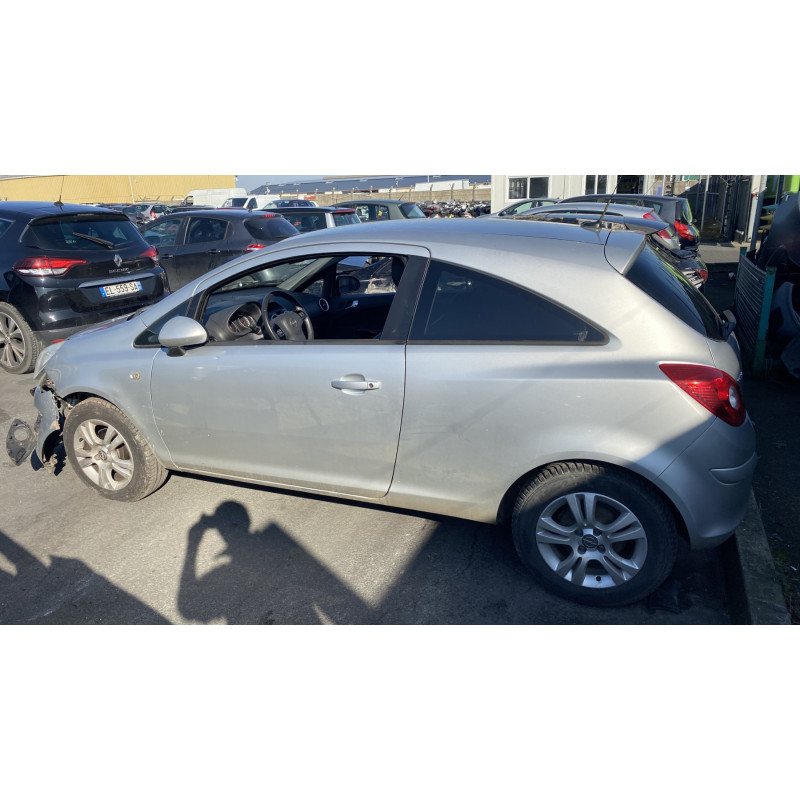 Ceinture avant droit OPEL CORSA D Photo n°10
