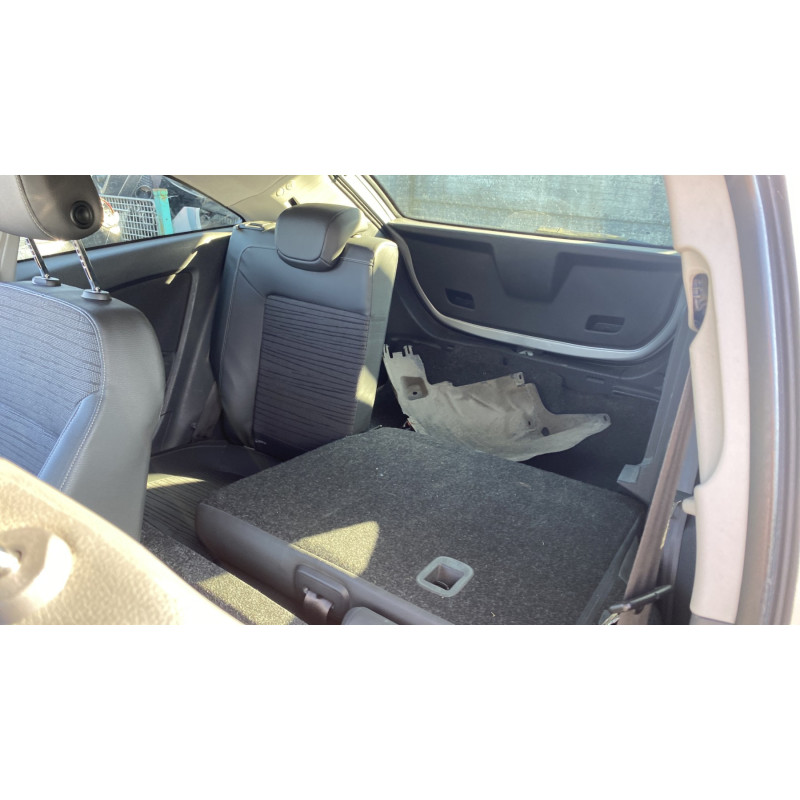 Ceinture avant droit OPEL CORSA D Photo n°16