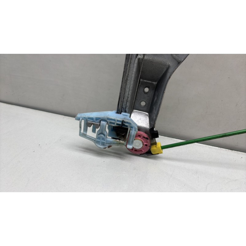 Leve vitre electrique avant gauche OPEL CORSA D Photo n°3