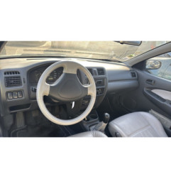 Calandre MAZDA 323 6