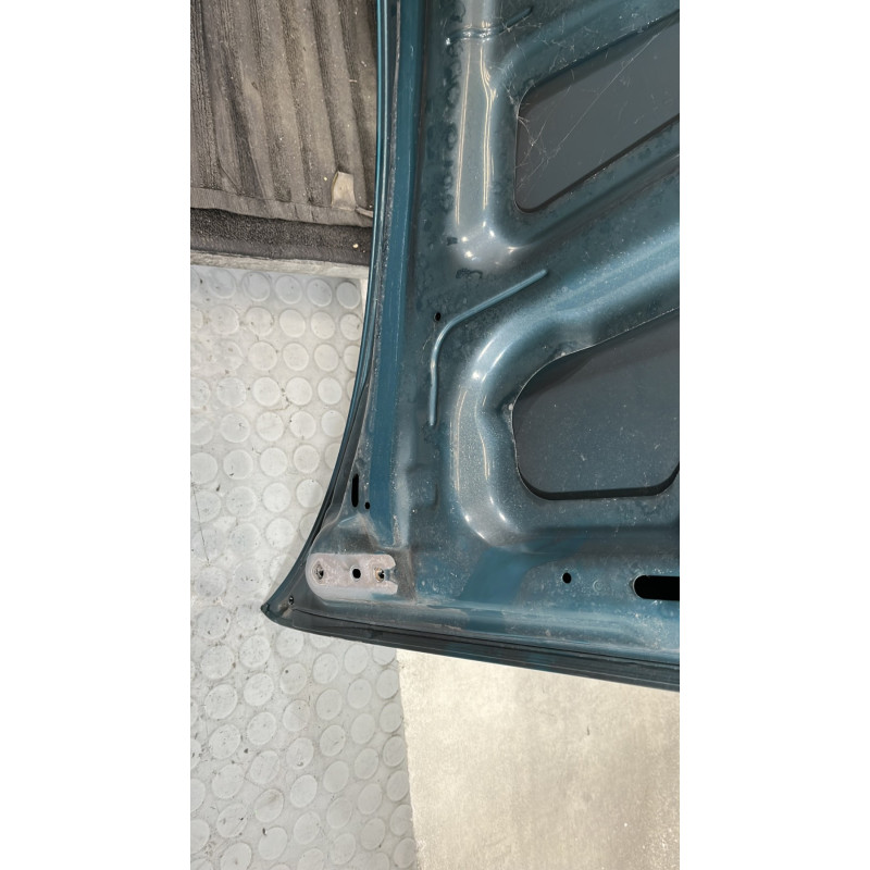 Capot MAZDA 323 6 Photo n°8