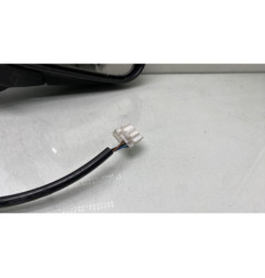Retroviseur droit MAZDA 323 6