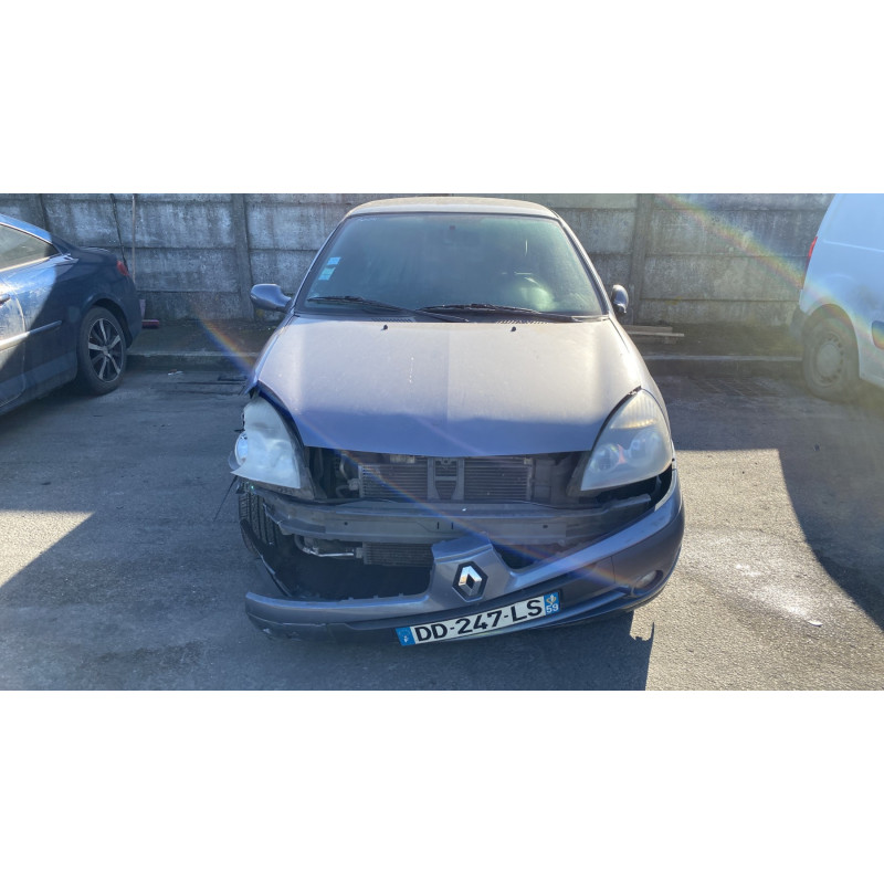 Bouton de warning RENAULT CLIO 2 Photo n°11