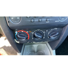 Bouton de warning RENAULT CLIO 2